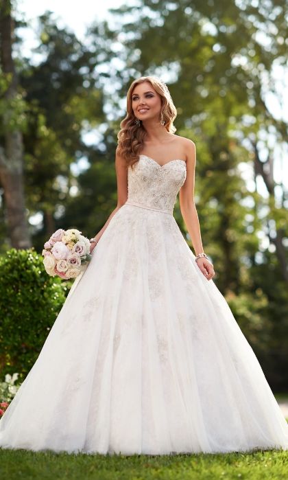 Stella York strapless Wedding dress